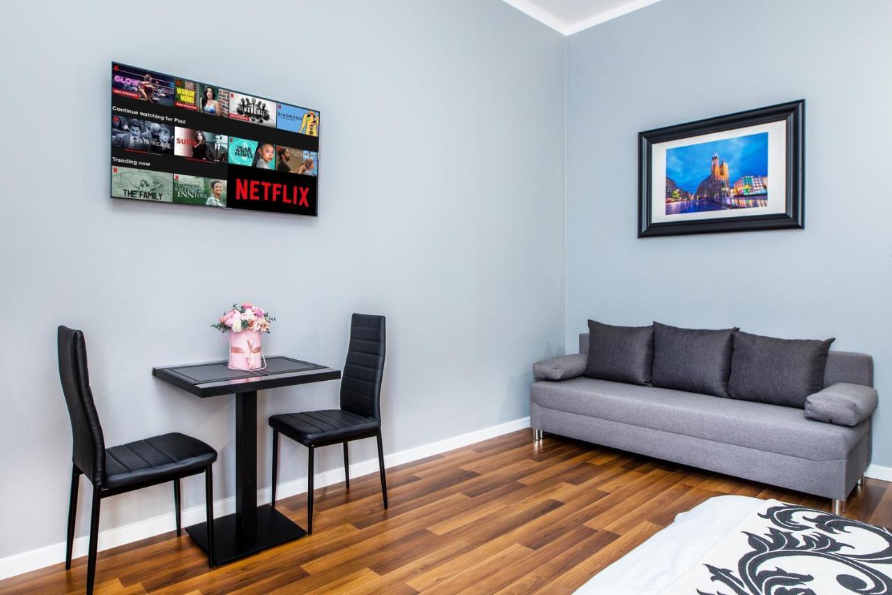 Tribeca City Center Apartments Krasków Εξωτερικό φωτογραφία