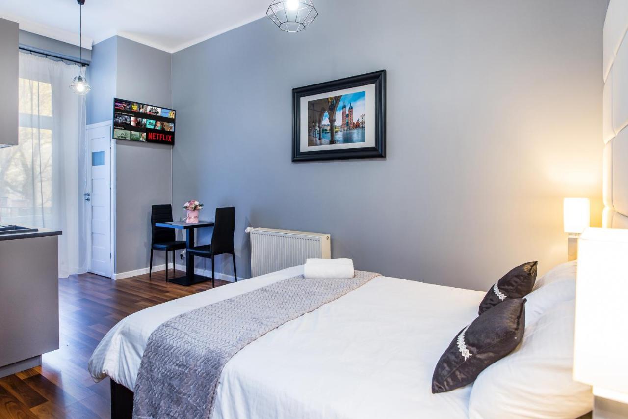 Tribeca City Center Apartments Krasków Εξωτερικό φωτογραφία